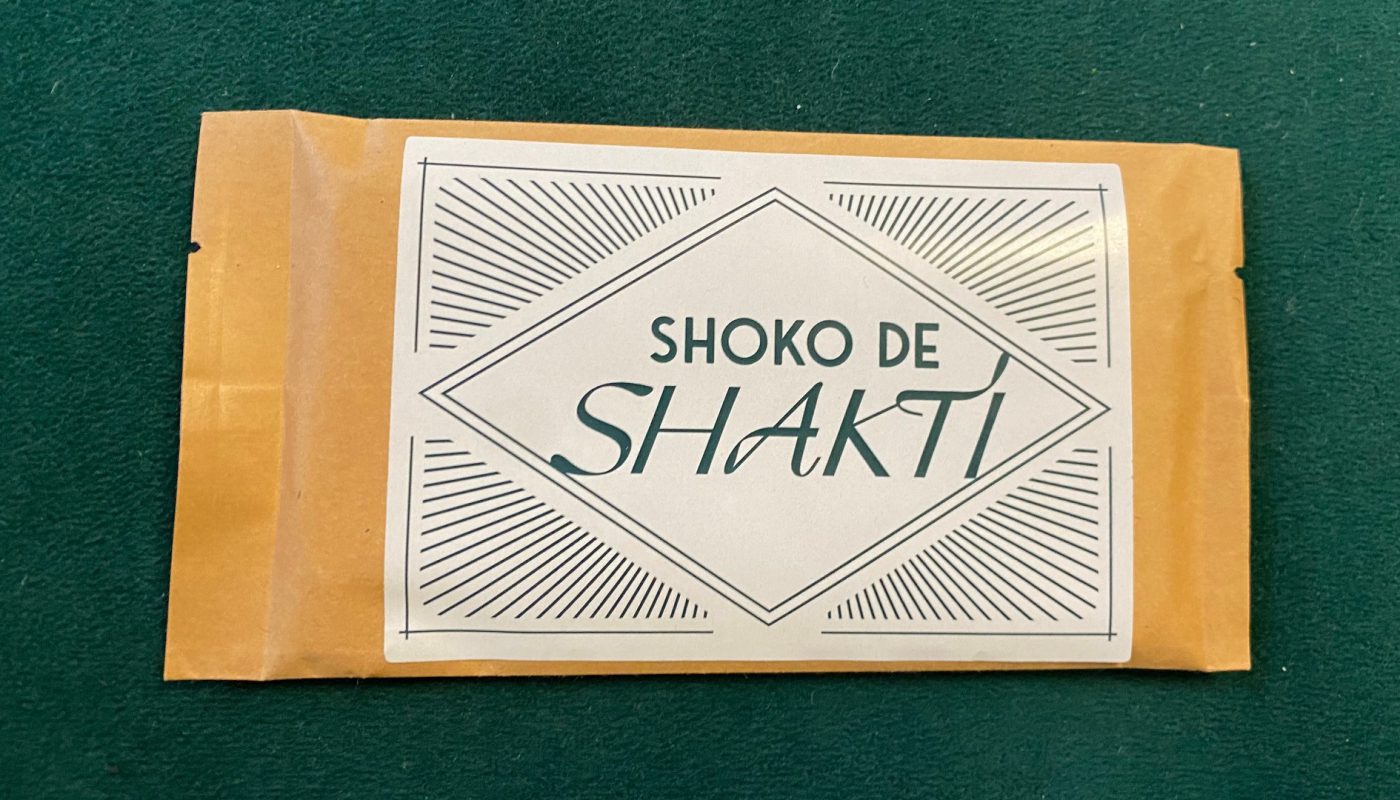 [wp-svg-icons custom_icon="ShokodeShakti" wrap="i"] Shoko de Shakti – jetzt nur im Salon de Shakti erhältlich!